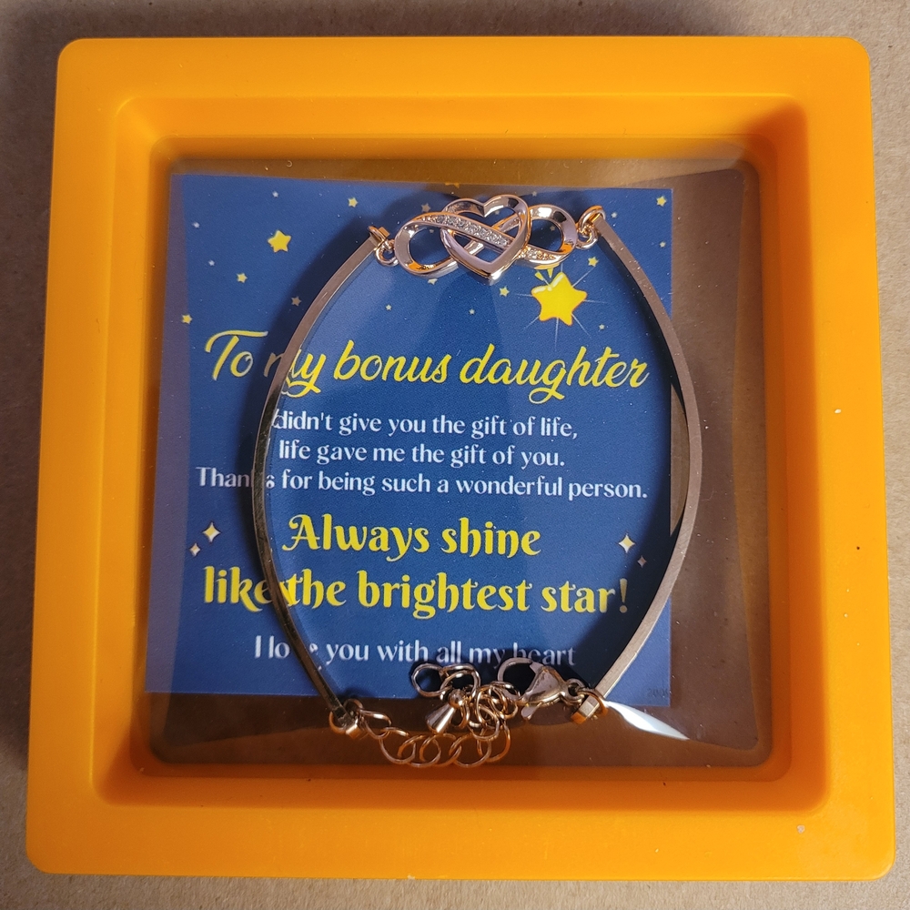 Bonus Daughter Bracelet. (Rose Gold).